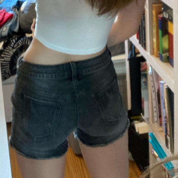 Hot Topic Jean Shorts - Picture 3 of 6